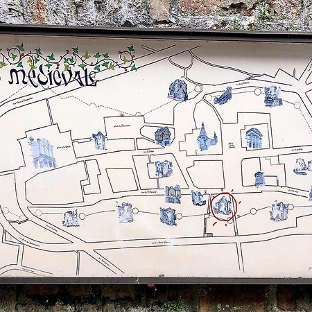 La Maison Sur Les Remparts Domfront  Eksteriør bilde