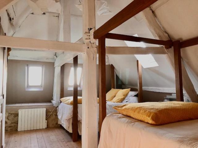 La Maison Sur Les Remparts Domfront  Eksteriør bilde